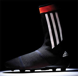 jalea Compositor robot Adidas desvela su última innovación: una bota de fútbol con calcetín  integrado - CMD Sport