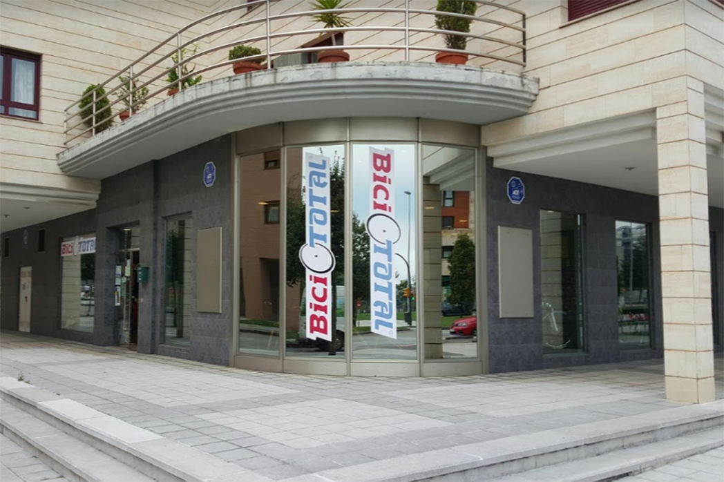 Bicitotal cierra tiendas en Barcelona, Ferrol, Lugo y Gijón