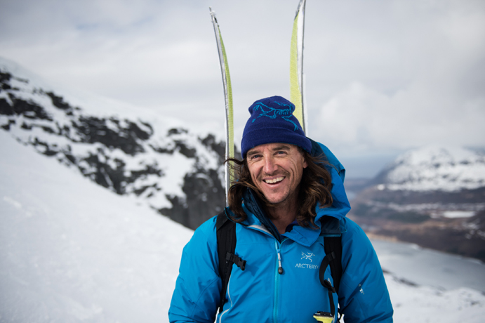 Greg Hill se estrena en la Gore-Tex Transalpine Run atravesando un glaciar