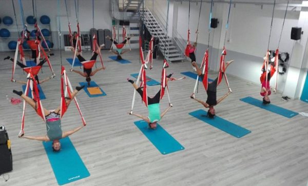 Dona10 introduce el Pilates y Yoga aéreos