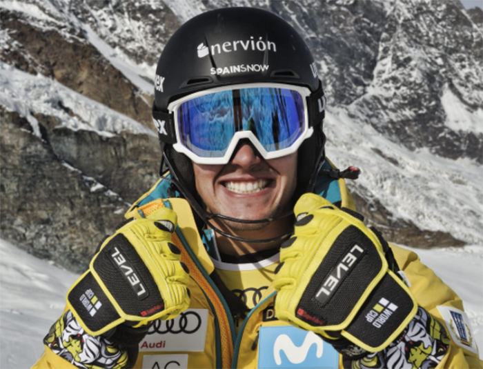 Level Gloves ficha al esquiador Juan del Campo