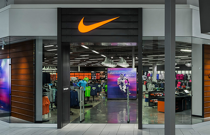 Las tiendas propias Nike impulsaron sus en su tercer trimestre fiscal - CMD Sport