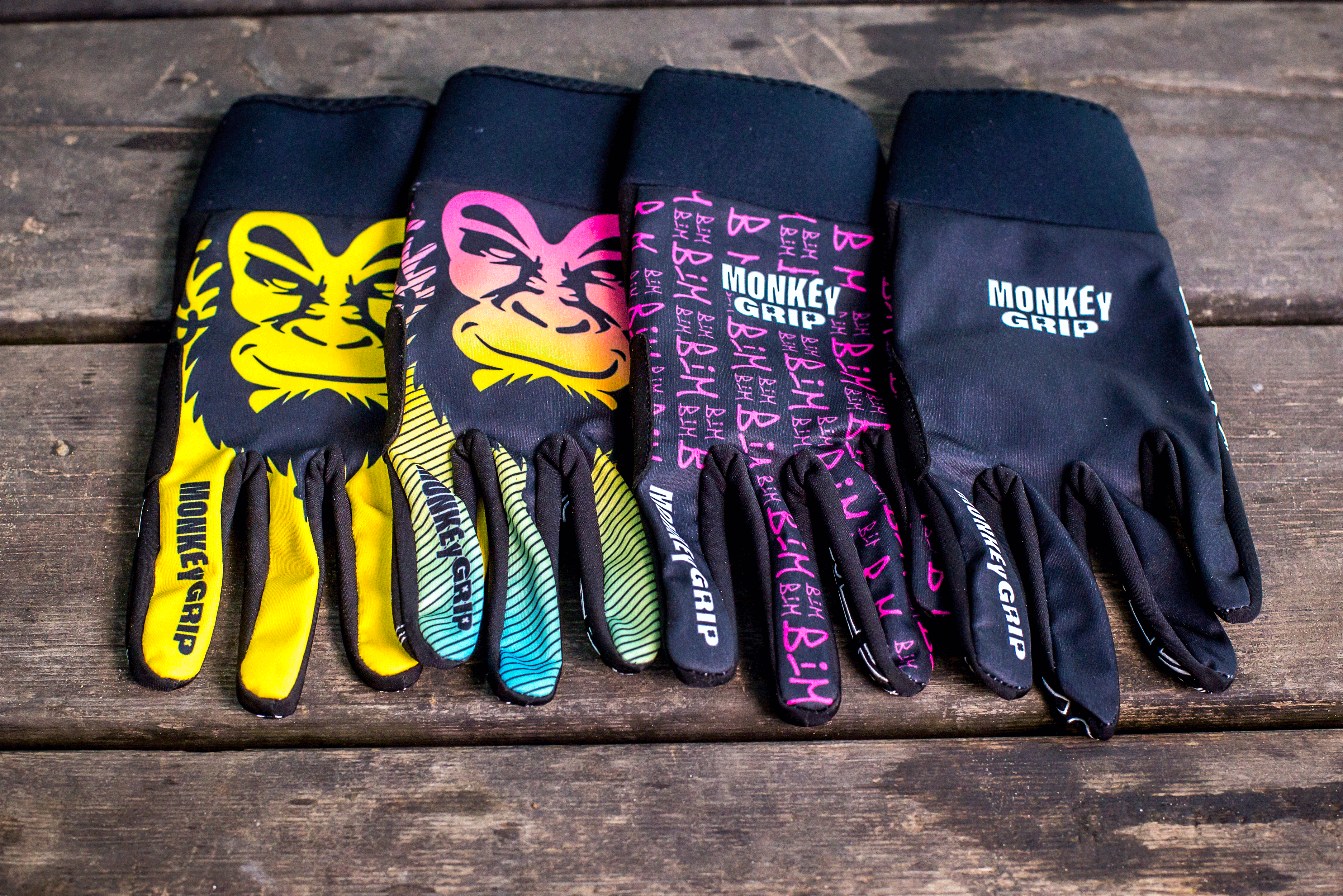 Monkey Grip se estrena con una colección de guantes para mountain bike