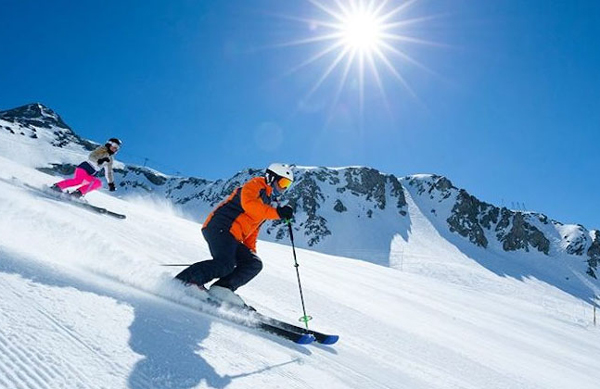 Las tiendas online de esquís que más atraen a los españoles