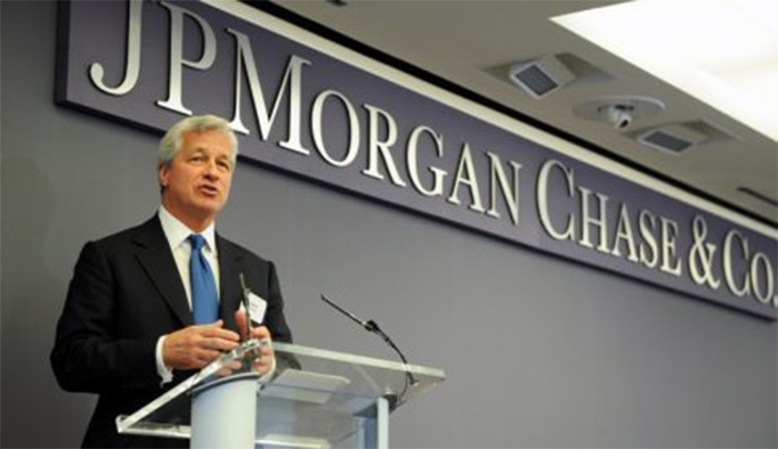 JP Morgan alerta que se avecina “un huracán” económico