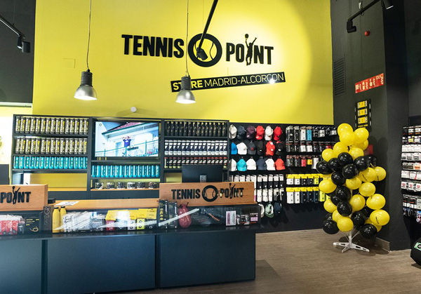 Tennis-Point asegura que “sobra el 80% de las marcas de palas de pádel”