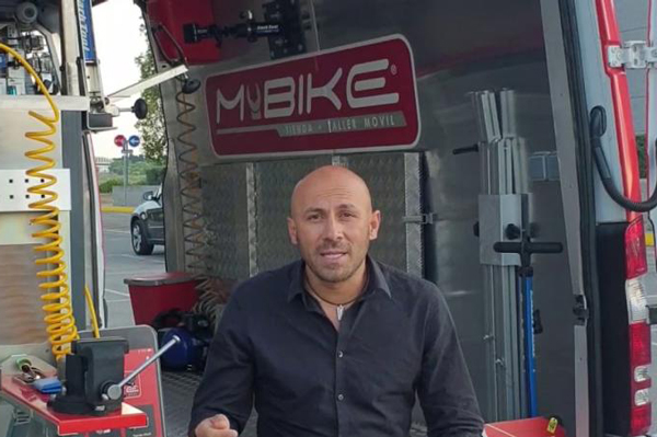 Mybike ultima el desembarco de sus talleres móviles en Bélgica y Andorra