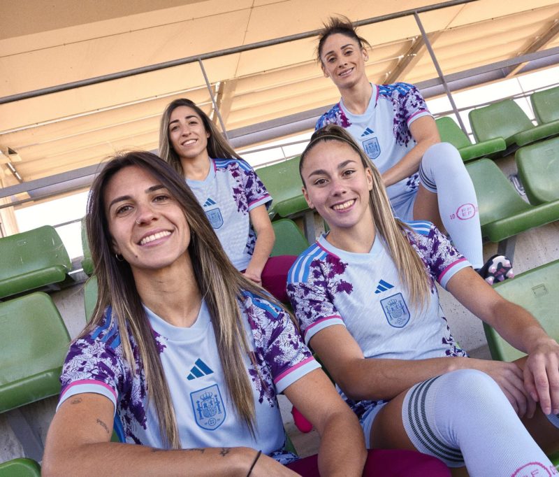 Adidas presenta las segundas equipaciones de la Copa Mundial Femenina de la FIFA