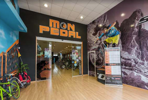 Escapa se expande a Castellón con la compra de la cadena Ciclos Monpedal