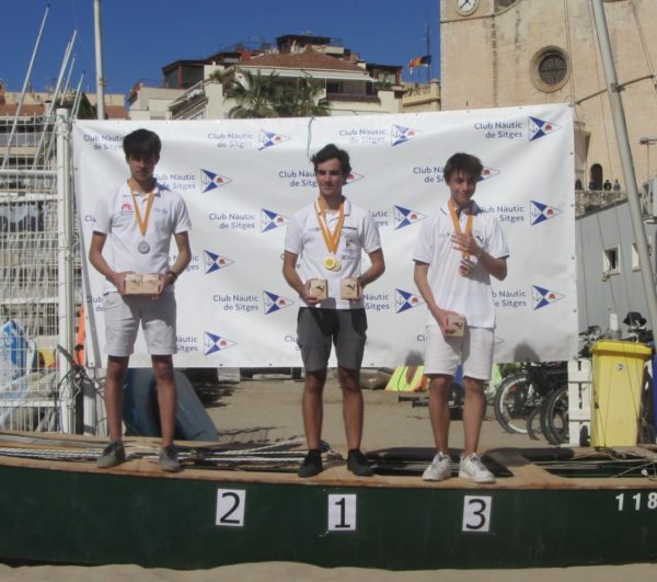 El Club Nàutic Sitges copa el podio del Campeonato de Cataluña 2023 junior