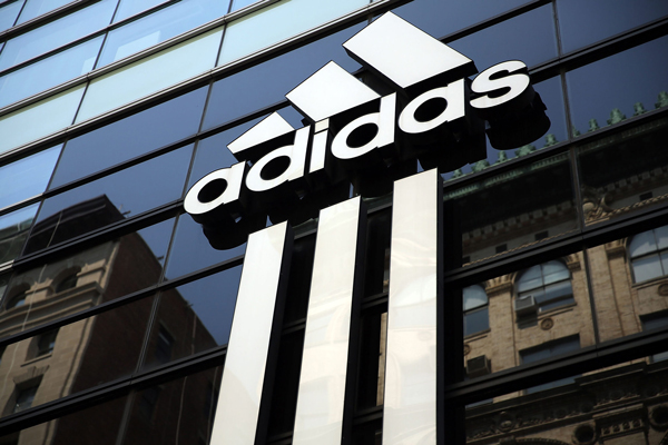 Nuevo trimestre de “resultados decepcionantes” en Adidas Intl
