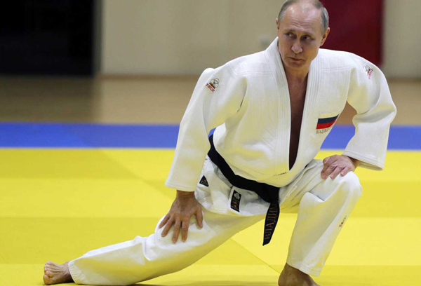 La Federación Internacional de Judo levanta el veto a los judokas rusos