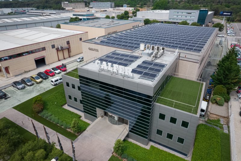 Industrias Galfer instala placas solares en su planta de Barcelona