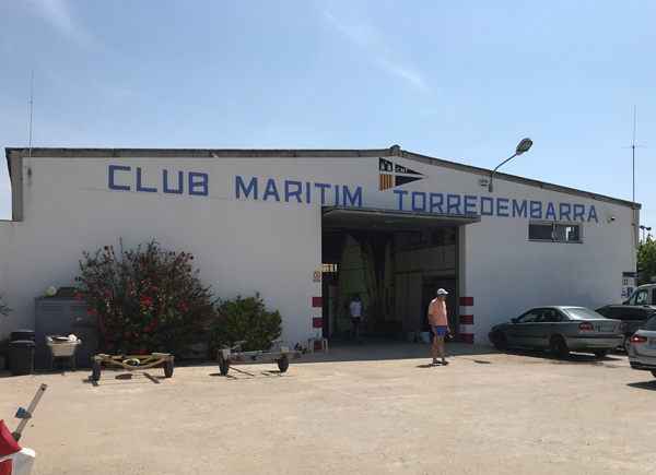 El Club Marítim Torredembarra afronta la demolición de su emblemática nave