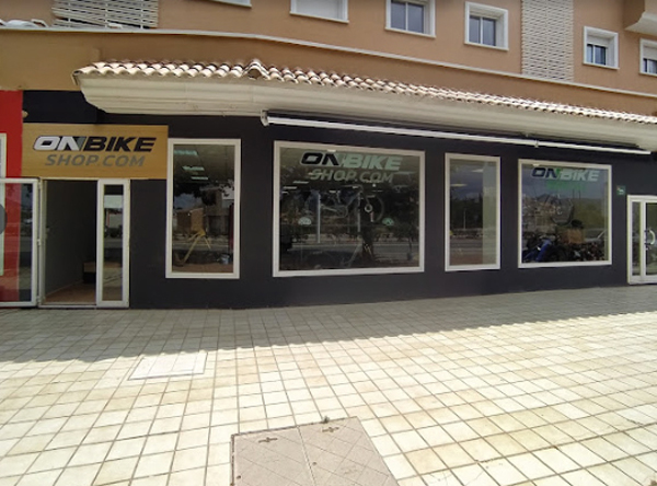 Onbike Shop pospone su expansión de tiendas “hasta que las marcas se aclaren”