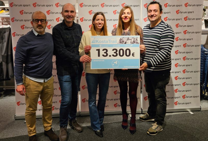 Kosta Trail dona 13.300 euros a GaituzSport para apoyar el deporte inclusivo