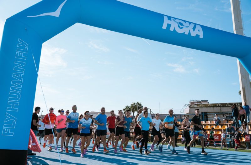 Varios éxitos del equipo Hoka en el Medio Maratón de Sevilla