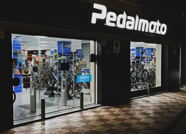 Pedalmoto, el gigante del retail ciclista de Granada que no teme a Deporvillage