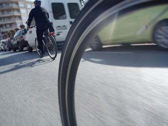 Cómo evitar enfrentamientos entre ciclistas y conductores