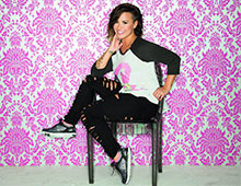 Demi Lovato es la nueva imagen del calzado Skechers