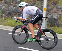 Eneko Llanos firma un segundo puesto en el Ironman Fortaleza de Brasil