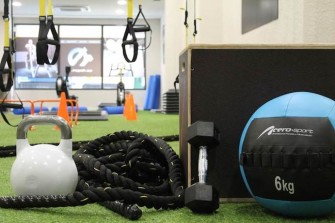 El gimnasio RBN Sport & Health amplía la zona de peso libre