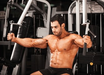 Las máquinas y aparatos más peligrosos del gimnasio