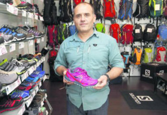 Las marcas de outdoor animan a programar a la baja ante la incertidumbre del consumo
