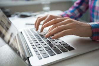 Localizan a dos presuntos estafadores de material fitness