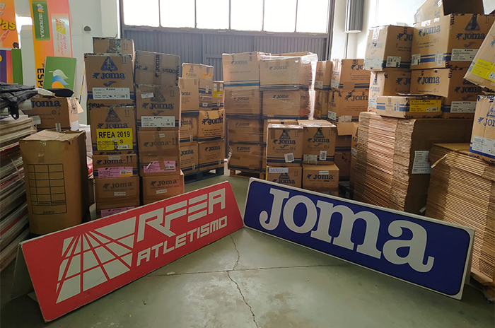 Joma y la RFEA donarán ropa deportiva a los afectados por el volcán de La Palma