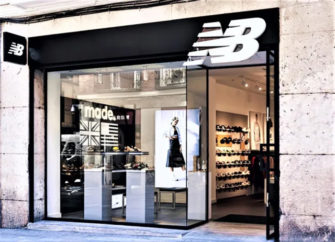 New Balance rescinde el contrato con la gestora de su negocio retail en Iberia