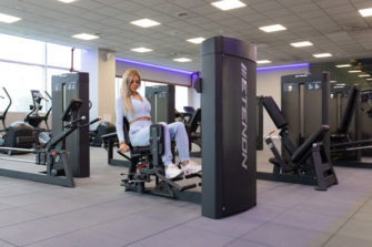Etenon Fitness presenta su nueva línea de máquinas selectorizadas PC20