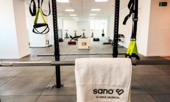 AllFreeWeight equipa cinco nuevos centros de la cadena Sano