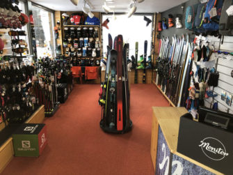 Previsiones “bastante halagüeñas” de la tienda Monitor de Baqueira