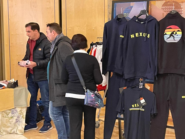 Deportes Cronos presenta el primer calzado de su marca Nexus en su convención