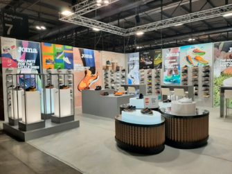 Joma expone la nueva colección de calzado de invierno en Micam 2023