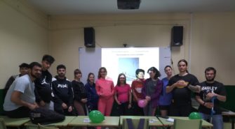 Embarazo Activo ofrece charlas en el centro educativo Guzmán el Bueno
