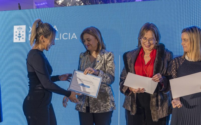 Máis que Auga recibe el Sello ‘Responsabilízate’ para empresas comprometidas