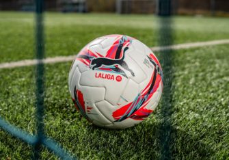 Puma y LaLiga muestran el nuevo balón oficial Orbita para 2024/25