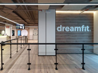 Dreamfit aterriza en Galicia con su gimnasio número 25 en España